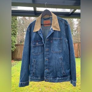 Levi’s Denim Trucker Jacket with Corduroy Collars Size L